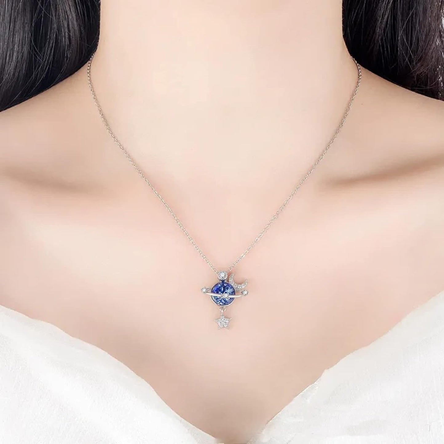 Mi universo eres tú - Collar celestial con estrella y luna